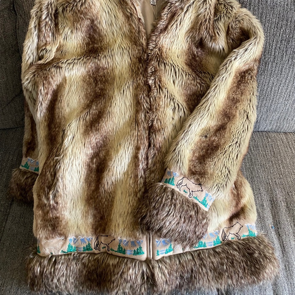 Vintage Ameri Mode Fur Coat